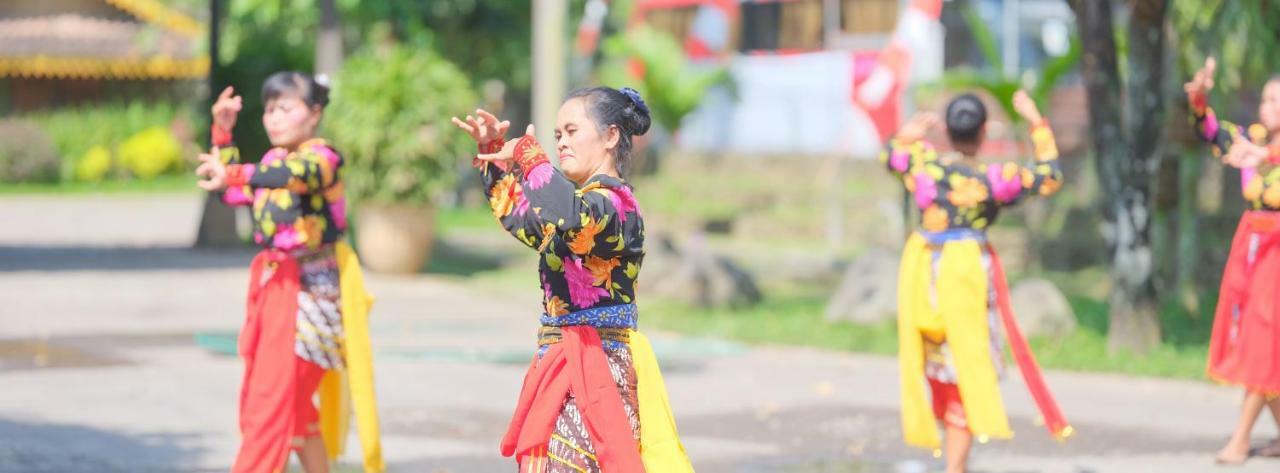 Pondok Tingal Borobudur Magelang Buitenkant foto